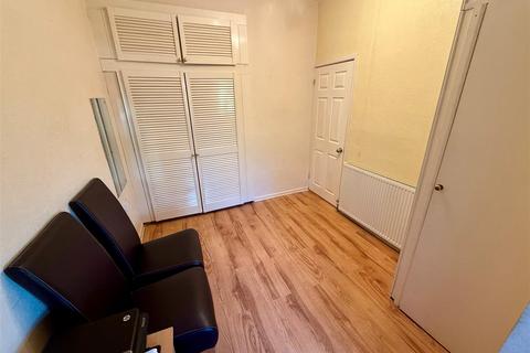 3 Grafton Road, Shirley, Solihull, B90 1NG