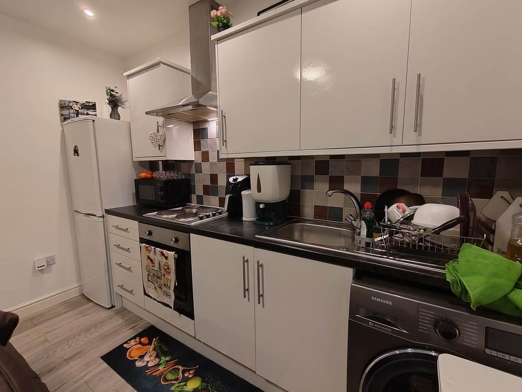 Kitchen (1)