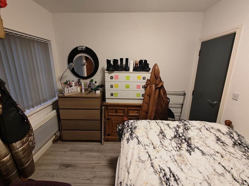 Bedroom (3)