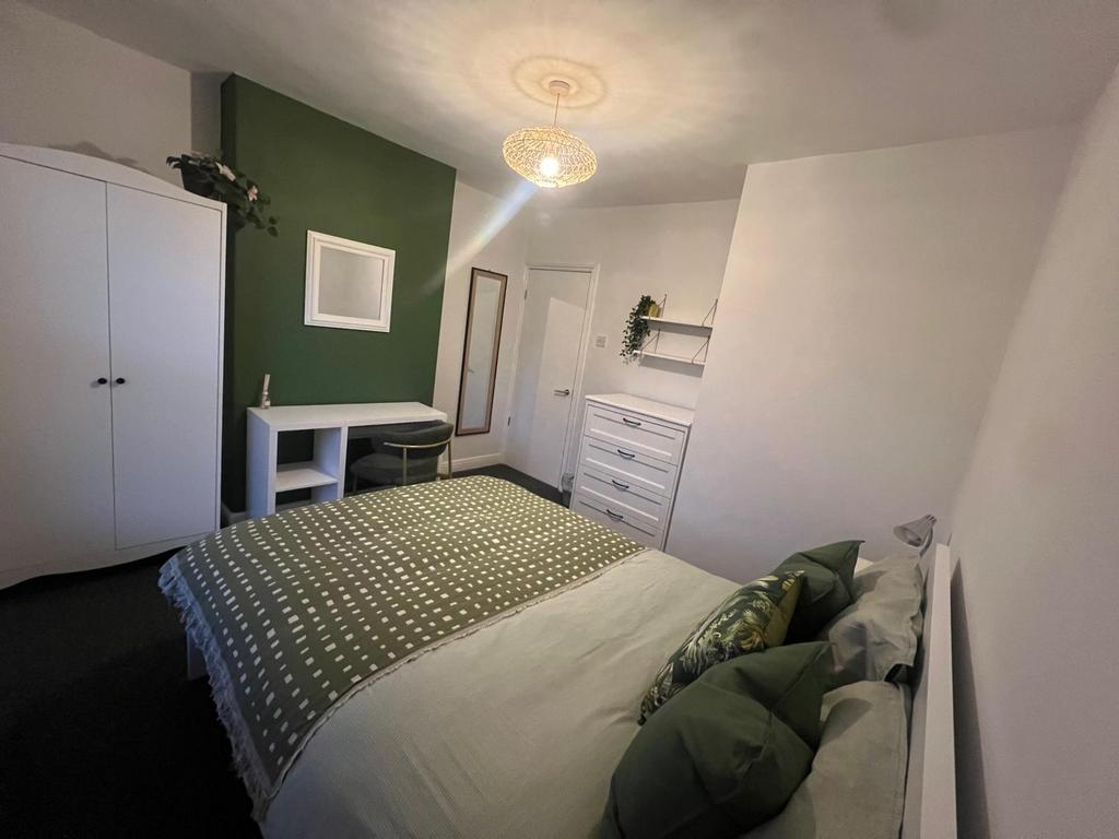 Whats App Image 2024-12-04 at 10.13.11 (1).jpeg