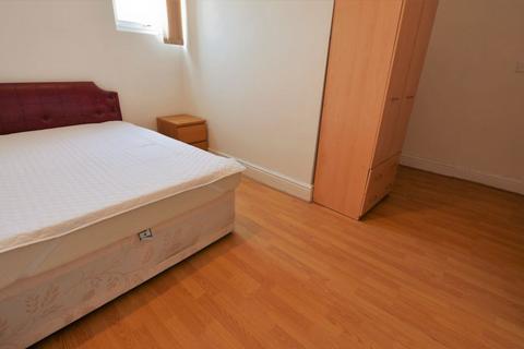 undefined, Flat 1, 133 Cardigan Road