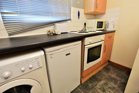 1 bedroom flat to rent, Cardigan Road