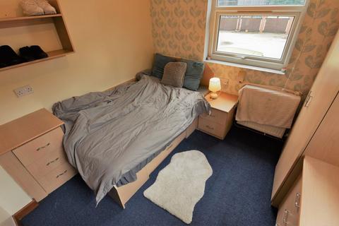 1 bedroom flat to rent, Cardigan Road