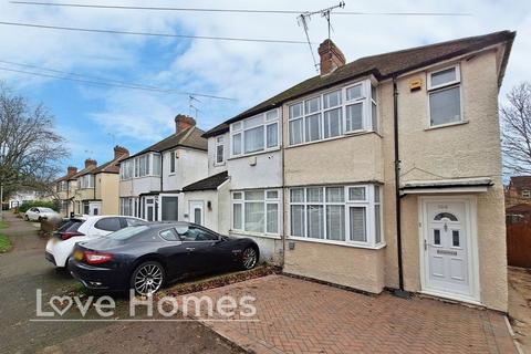 2 bedroom semi-detached house for sale, Fourth Avenue, Luton, LU3 3BU