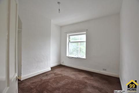 2 bedroom terraced house for sale, Chamberlain Street, Stoke-on-Trent, Staffordshire, ST1