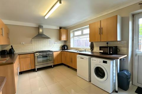 5 bedroom semi-detached house for sale, St. Heliers Avenue,  Hounslow, TW3