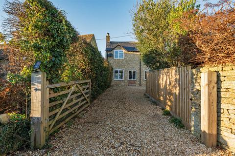 4 bedroom detached house for sale, High Street, Milton-Under-Wychwood