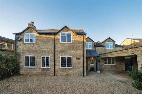 4 bedroom detached house for sale, High Street, Milton-Under-Wychwood