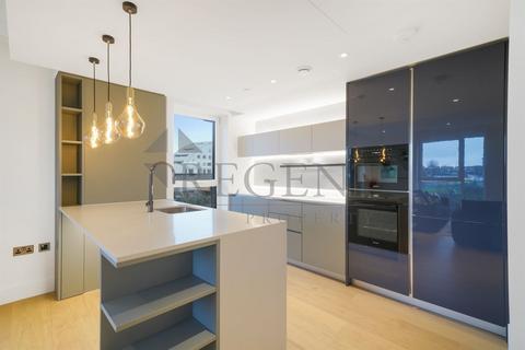 1 bedroom apartment to rent, Reflection Apartments, Cascade Way, W12