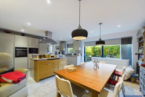 1 Apple Tree Yard, Walkington, Beverley, HU17 8GS