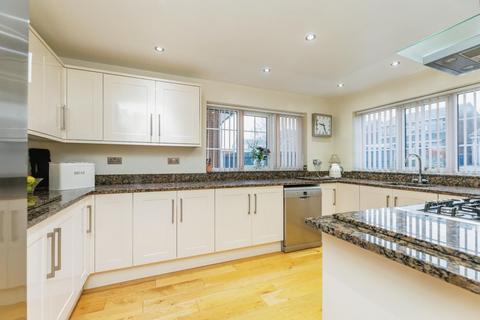 4 bedroom detached house for sale, Thompson Hill, High Green, Sheffield