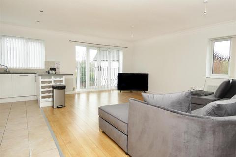 2 bedroom apartment for sale, Bowring Court, Court Hey, Liverpool