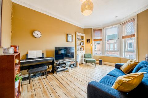 1 bedroom flat for sale, Ettrick Place, Flat 3/1, Shawlands, Glasgow, G43 1UB