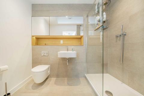 1 bedroom flat for sale, Highgate Hill, London N19