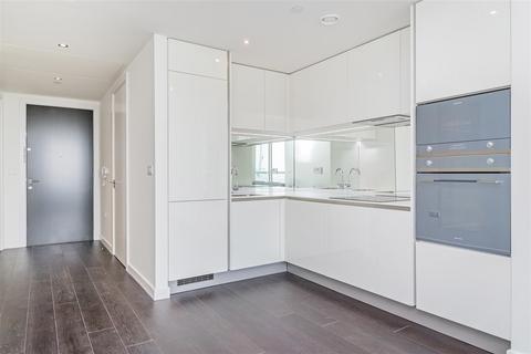 2 bedroom flat to rent, Sky Gardens, 155  Wandsworth Road,  Nine Elms, London SW8