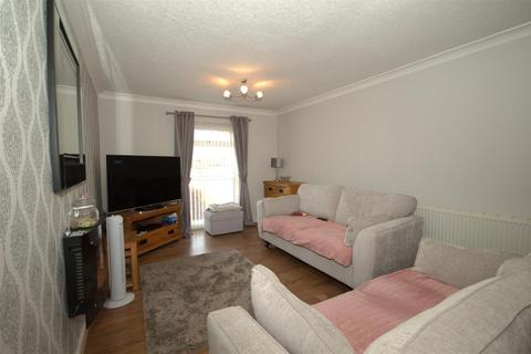 3 bedroom terraced house for sale, Mirey Butt Lane, Knottingley