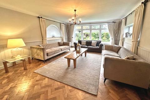 5 bedroom detached house for sale, Dial Close, Bransgore, Christchurch, Hampshire, BH23