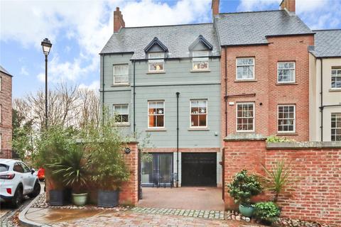 5 bedroom end of terrace house for sale, Highgate, Durham DH1