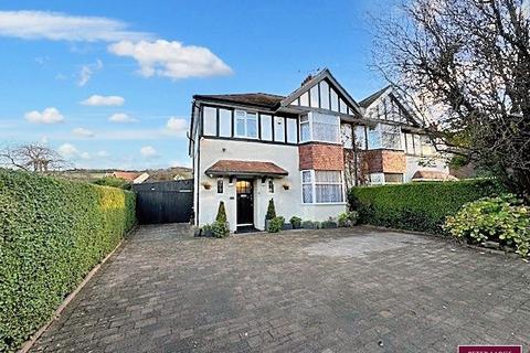 4 bedroom semi-detached house for sale, Gronant Road, Prestatyn, Denbighshire LL19 9NB