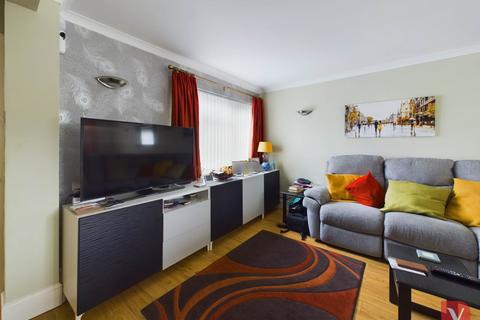 9 Brompton Close, Luton, LU3 3QS
