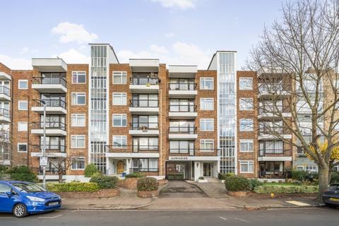 3 bedroom apartment to rent, St. John's Avenue Putney SW15