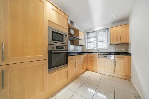 3 bedroom apartment to rent, St. John's Avenue Putney SW15