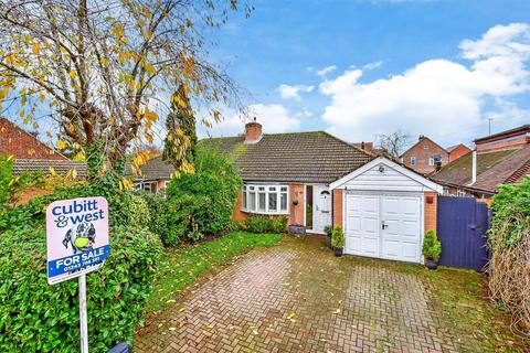 2 bedroom semi-detached bungalow for sale, Newport Drive, Fishbourne, Chichester, West Sussex