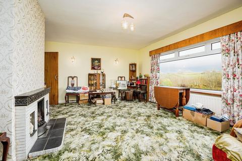 3 bedroom detached bungalow for sale, Llanybydder SA40