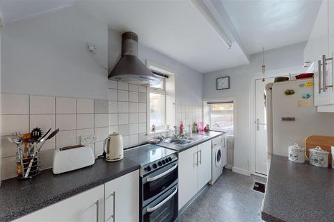 3 bedroom end of terrace house for sale, Ing Head Terrace, Shelf, Halifax