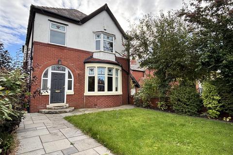 4 bedroom detached house for sale, Lake Road North, Lytham St Annes