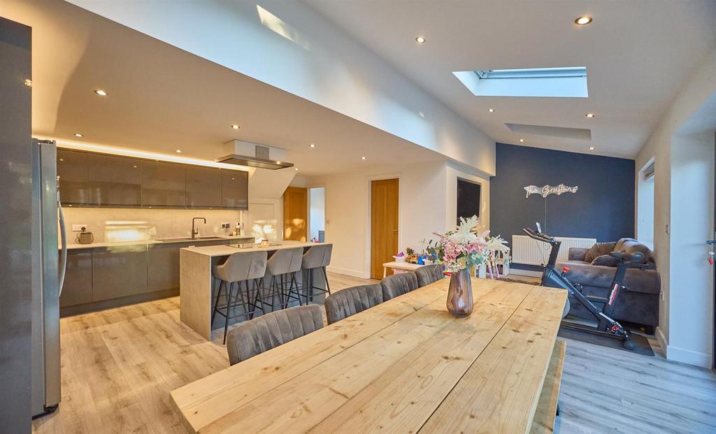 Dining/Living/Kitchen L Shape