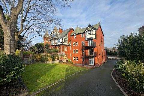 3 bedroom flat for sale, Grosvenor Road, Southport