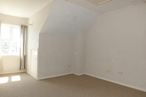 2 bedroom property to rent, Valley Drive, Seaford