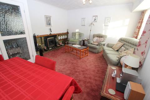 2 bedroom maisonette for sale, Hilderic Crescent, Dudley DY1