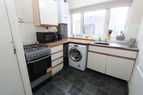 3 bedroom semi-detached house for sale, Calewood Road, Brierley Hill DY5