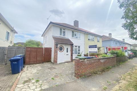 3 bedroom semi-detached house to rent, Peverel Rd, Cambridge, CB5