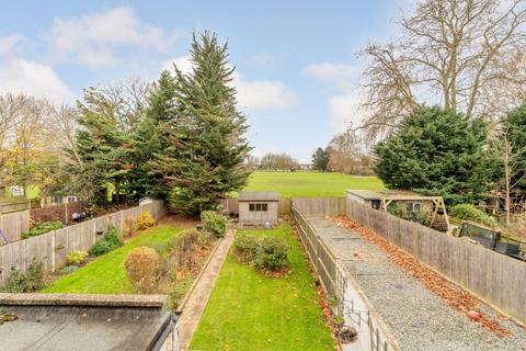 3 bedroom terraced house for sale, Braemar Avenue, Thornton Heath, CR7