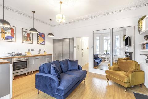 2 bedroom flat for sale, Mayflower Road, London, SW9