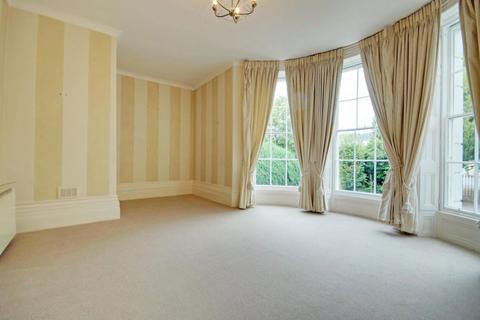 1 bedroom flat to rent, The Park GL50 2RW