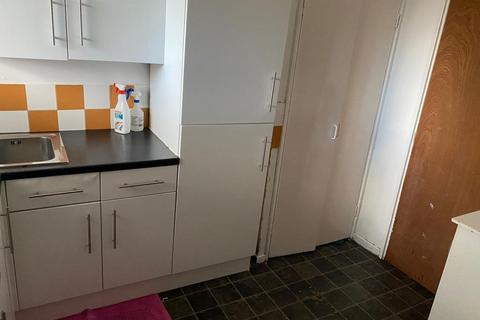 1 bedroom maisonette to rent, POPLAR, E14