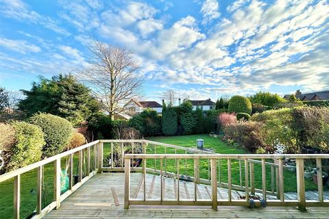 3 bedroom detached house for sale, Martlet Avenue, Disley, Stockport