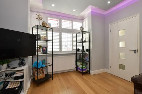 3 bedroom end of terrace house for sale, Sturge Avenue, Walthamstow