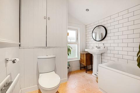 14 Flaxton Road, London, SE18 2JR