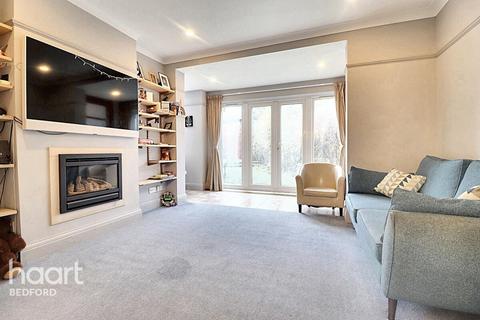 4 bedroom detached house for sale, Clarendon Street, Bedford