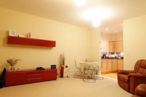 2 bedroom flat to rent, Fitzwilliam Street, Milton Keynes MK3