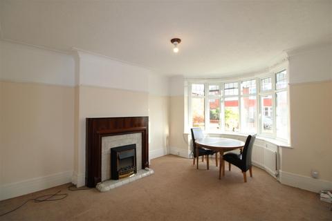 4 bedroom semi-detached house for sale, Crompton Road, Heaton, Newcastle Upon Tyne