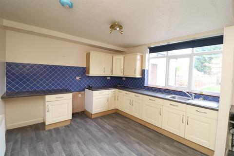 3 bedroom semi-detached house to rent, Hospital Lane, Bedworth