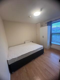 Studio to rent, Flat ,  Park Street, Luton