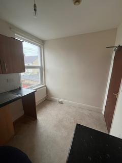 1 bedroom flat to rent, Manchester Road, Swindon SN1