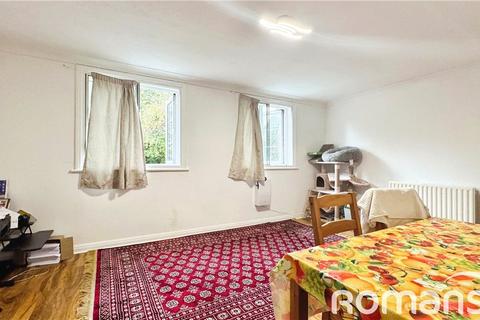 1 bedroom apartment for sale, Kings Court, 575 Bath Road, West Drayton